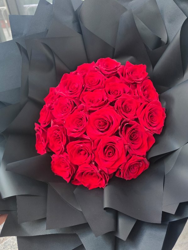 Rose Bouquet - ROSE & CO