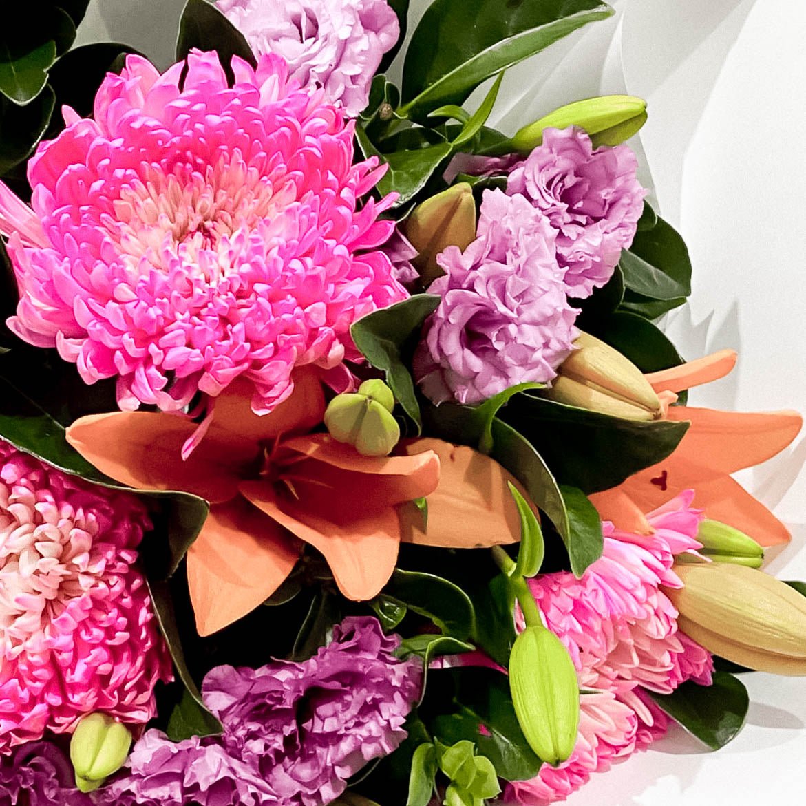 Seasonal Posy - ROSE & CO