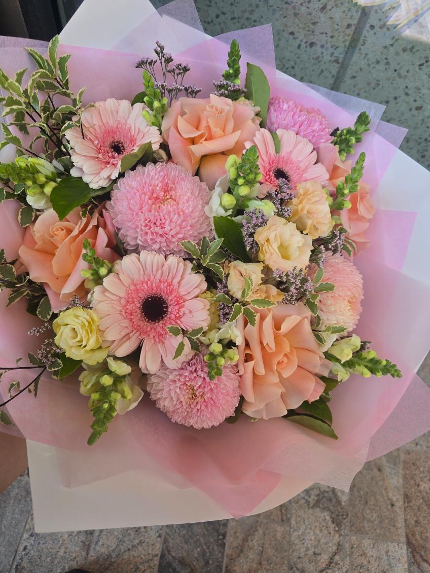 Strawberry Mousse - ROSE & CO