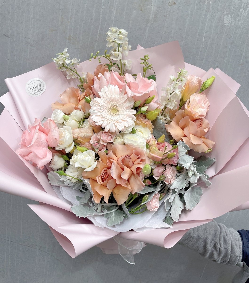 Graduation Bouquet （1) - ROSE &amp; CO