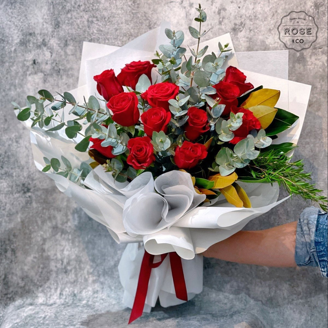 Rose Bouquet with Foliage - ROSE &amp; CO